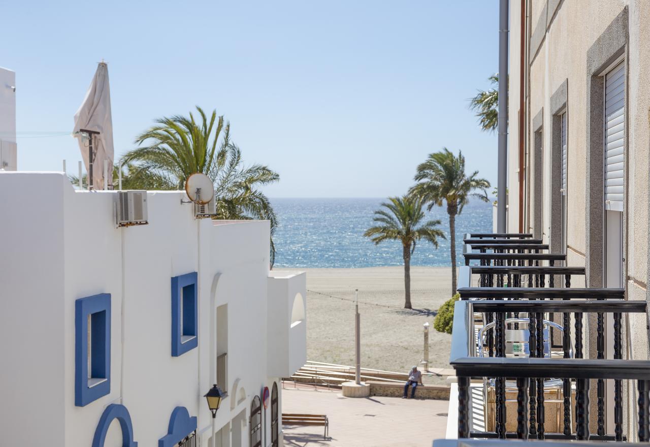 Pension Las Palmas Карбонерас Экстерьер фото